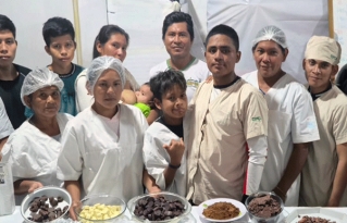 Productores amazónicos fortalecen capacidades para diversificar la producción de cacao y miel