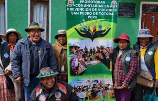 Promotoras comunitarias fortalecen la prevención de la violencia con una oficina propia en San Pedro de Totora