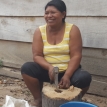 El cusi, el "arbol de la vida" que brinda sustento a las mujeres guarayas de Momené